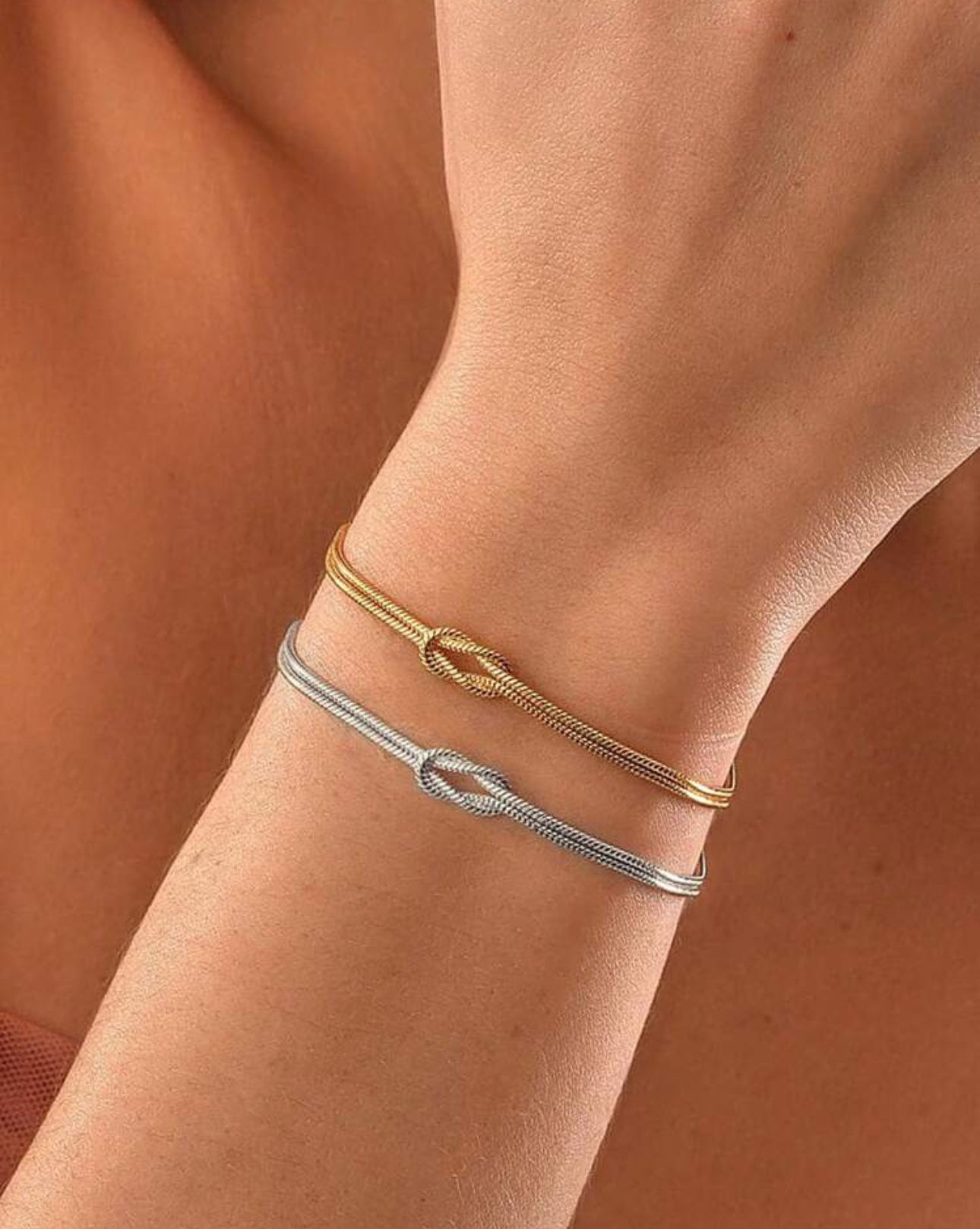 Knot bracelet
