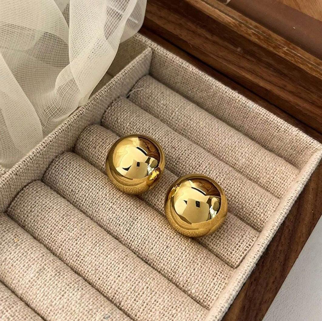 Orbital Sphere Studs