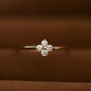Clover Diamond Ring