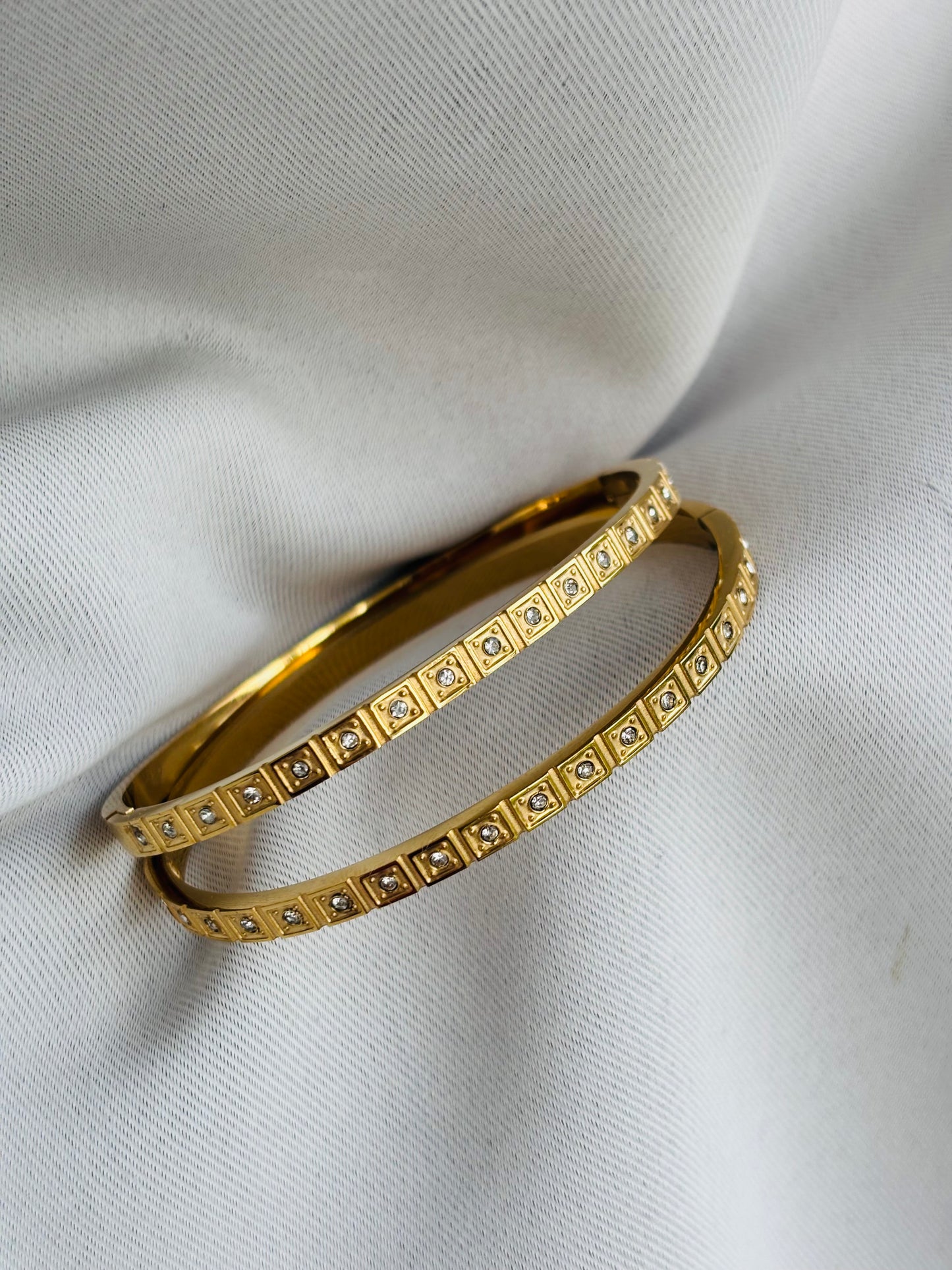 Gia Bangle