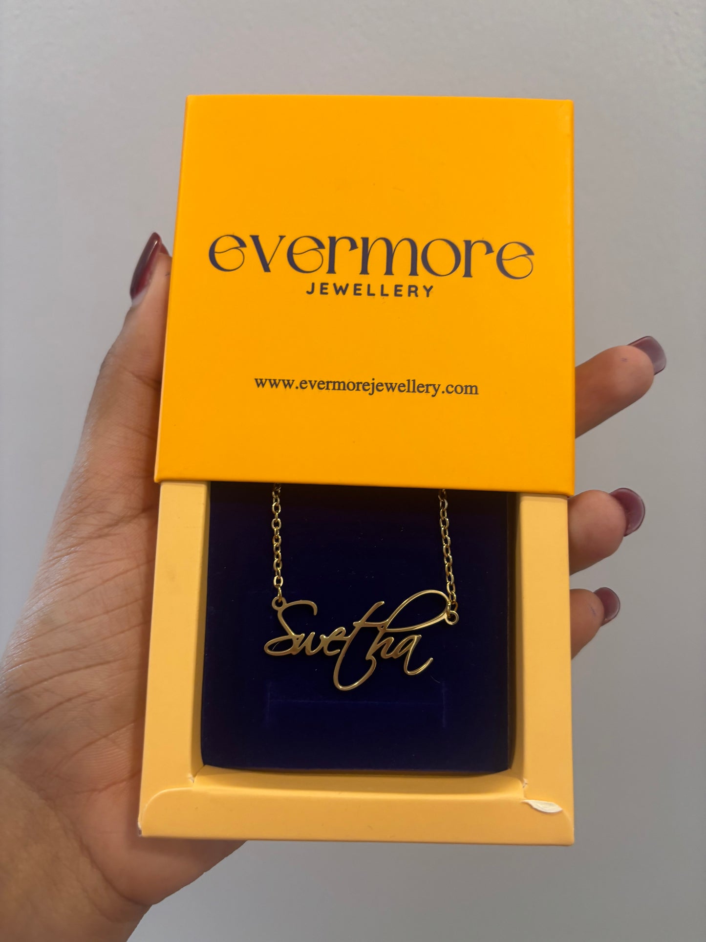 Dainty Minimalist Name Necklace