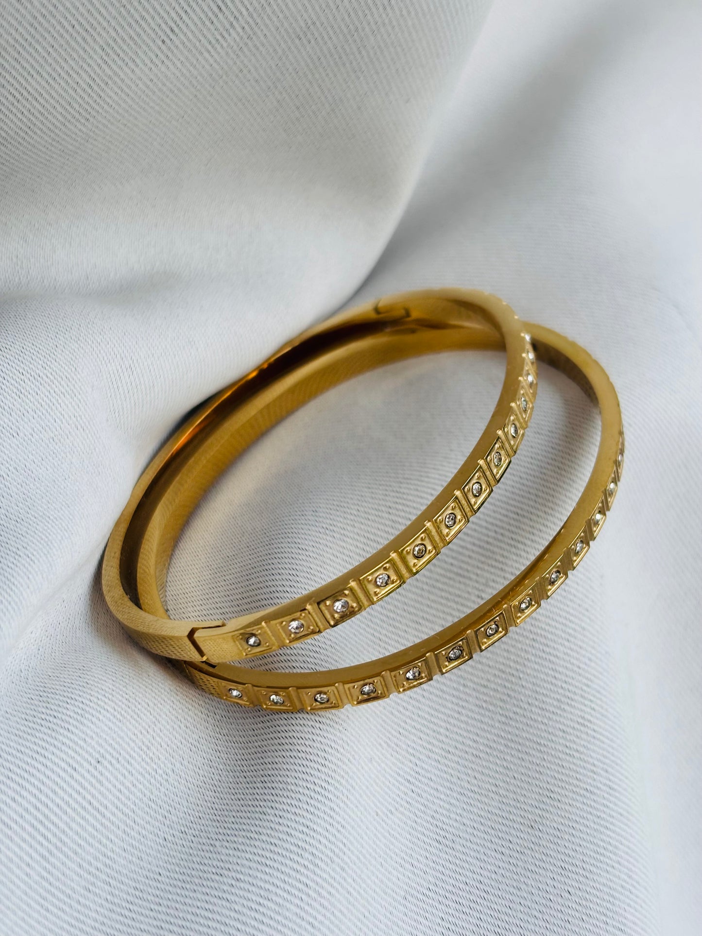 Gia Bangle