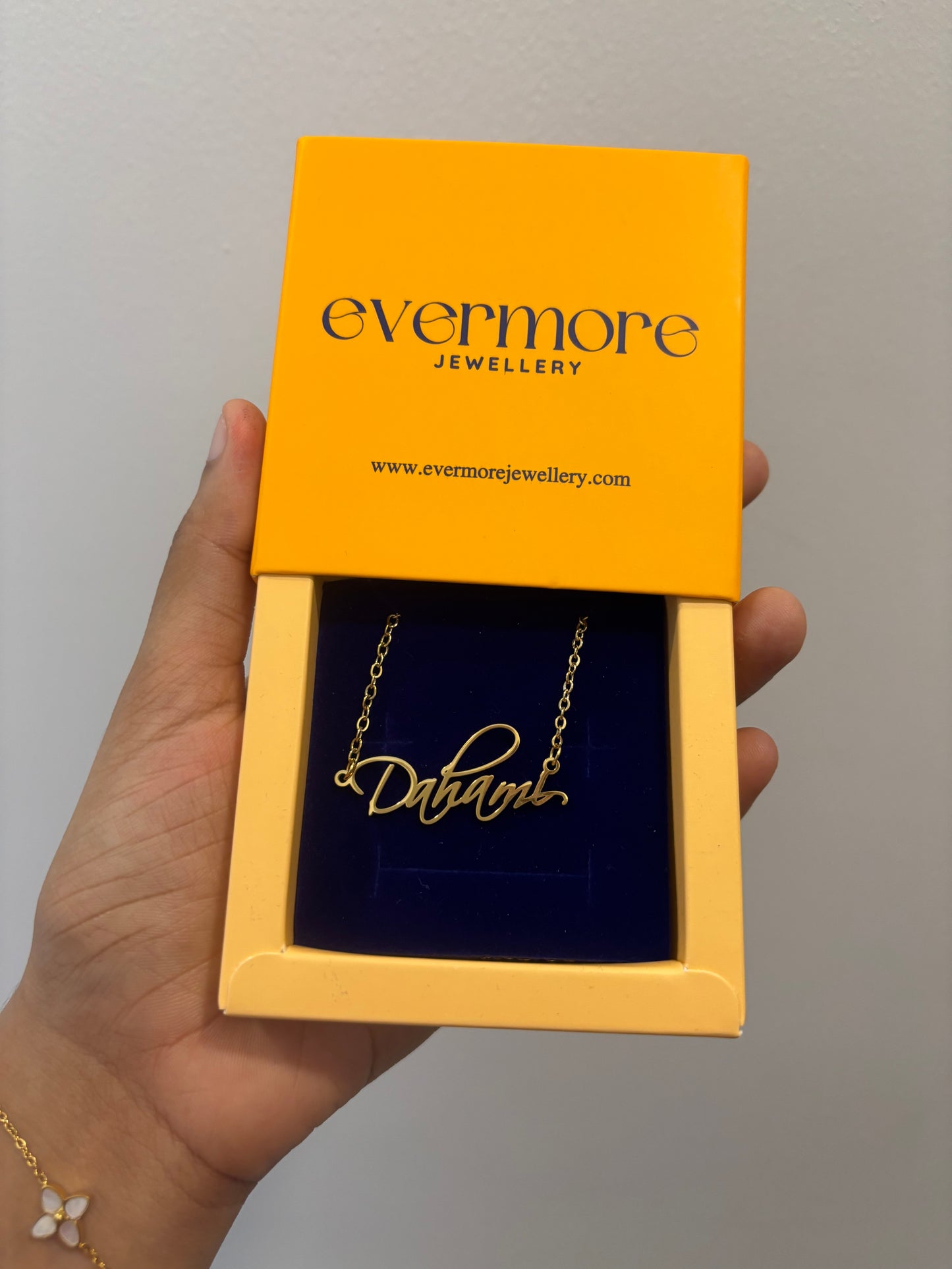 Dainty Minimalist Name Necklace