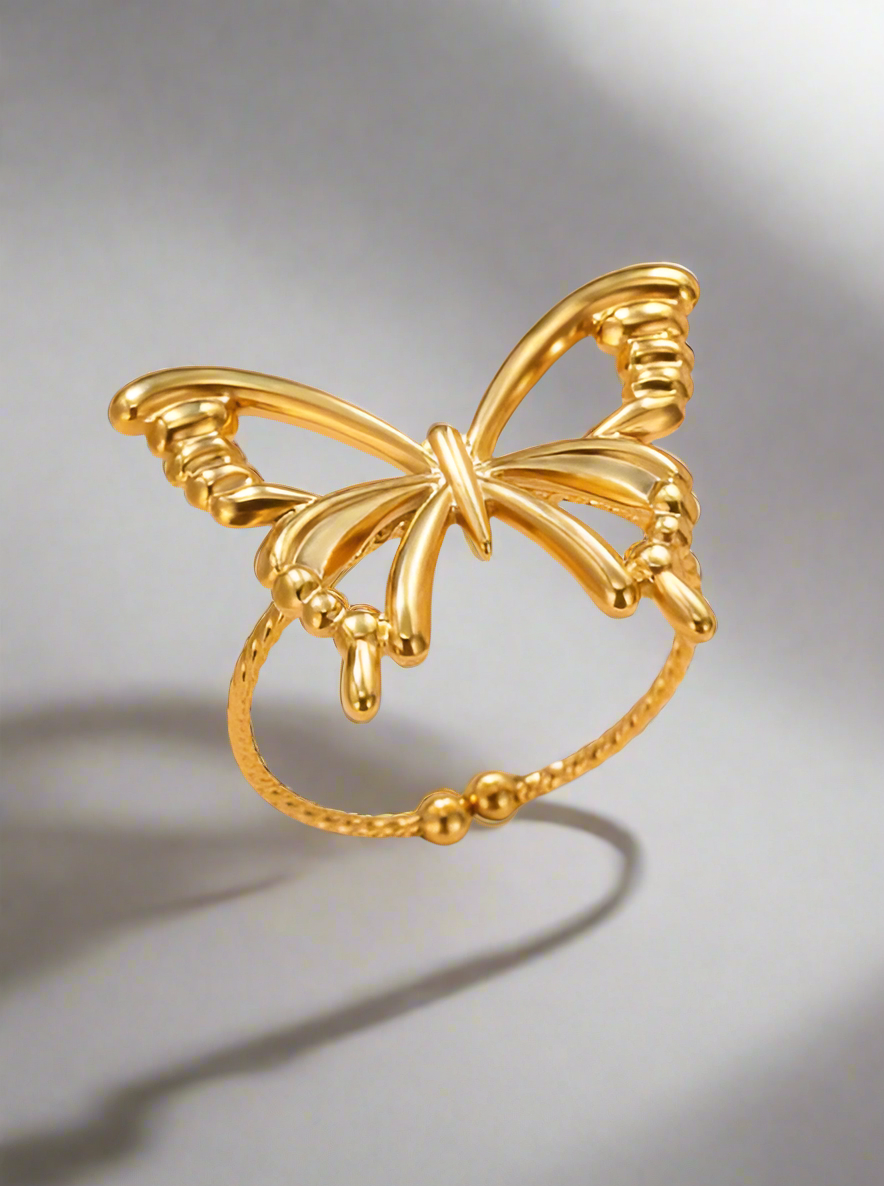 Wings of Grace Ring