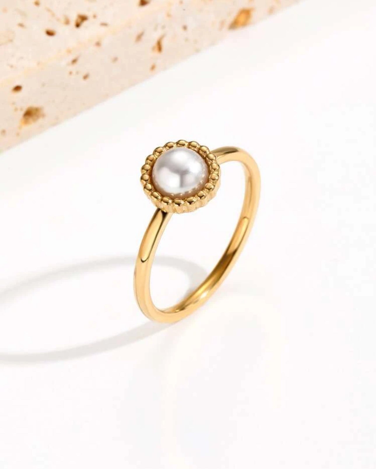 Parisian Pearl Elegance Ring