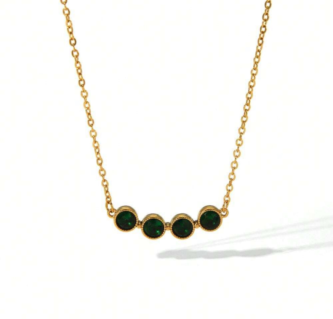 Lina Curve Necklace