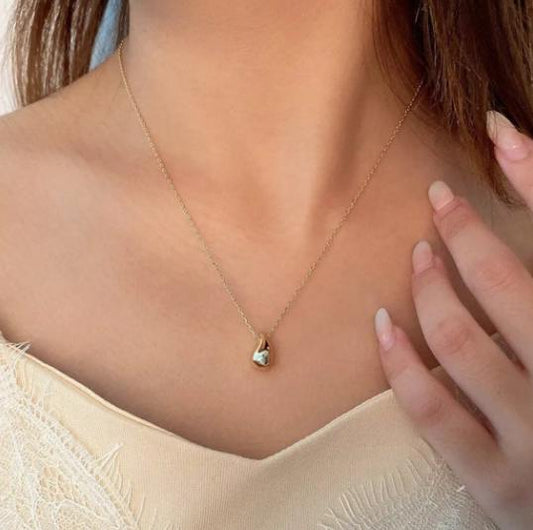 Tear-drop Necklace