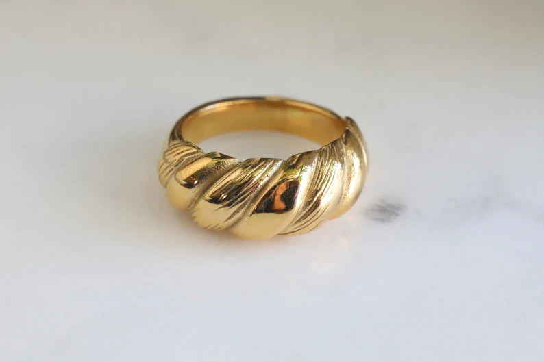 Croissant Ring