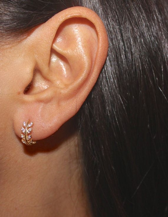 Glimmering Leaf Earrings